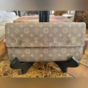 Louis Vuitton Mini Lin Monogram Wallet